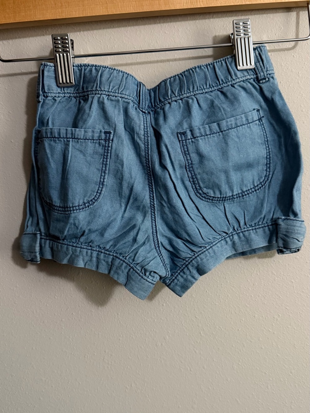 Gymboree Chambray Bubble Shorts Toddler Girls 3T Bow Denim Detail Summer Shorts - Picture 4 of 4